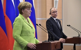 Putin, Merkel Met In Sochi to Discuss Ukraine, Syria