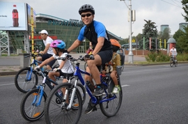 Bike Enthusiasts Get Ready For Largest Amateur Race in Caspian Region