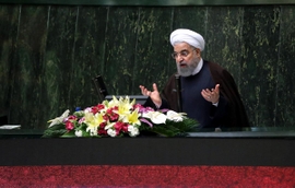 Iran Parliament Rejects President Rouhani's Proposed Budget