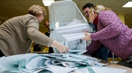 Public Vote On Russia Constitutional Amendments Set For July 1