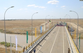 Iran, Turkmenistan Inaugurate Car Bridge