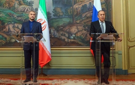 Iran Says Russia “On Board” With Revival of 2015 Nuclear Deal