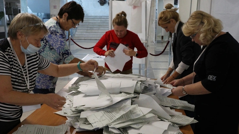 So-called “Referendums” in Four Ukrainian Regions Reportedly End in Favor of Joining Russia