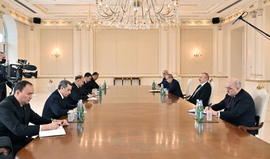 Azerbaijani President, Turkmen Official Discuss Energy, Transport Ties