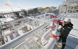 Russia Mulls Three Possible Responses to Oil Price Cap