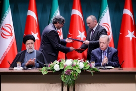 Türkiye, Iran Ink 10 Economic Cooperation Deals