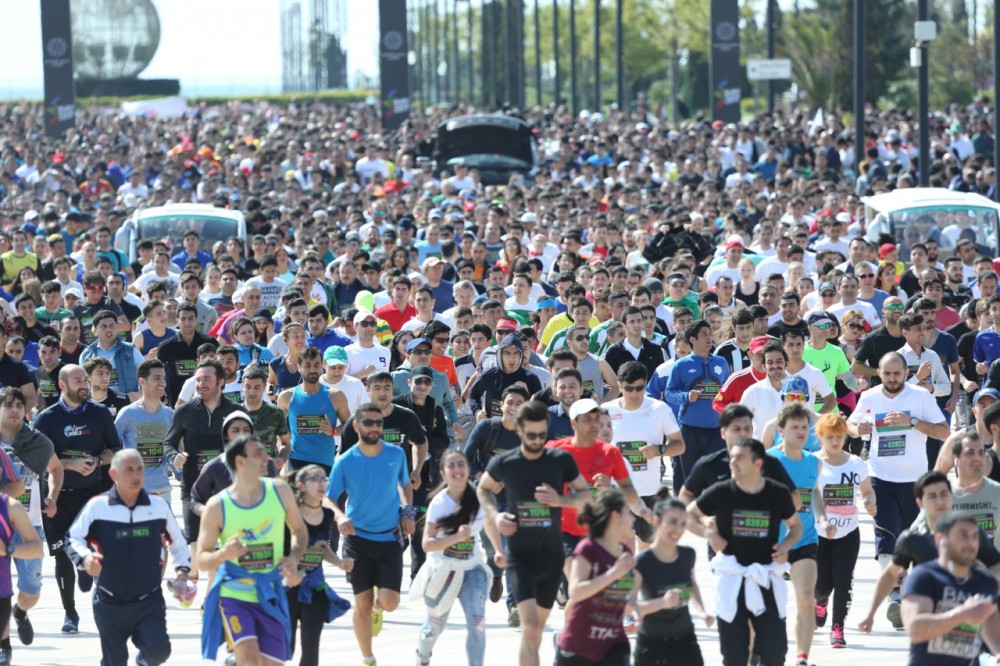 2nd Baku Marathon Attracts International Crowd - Caspian News